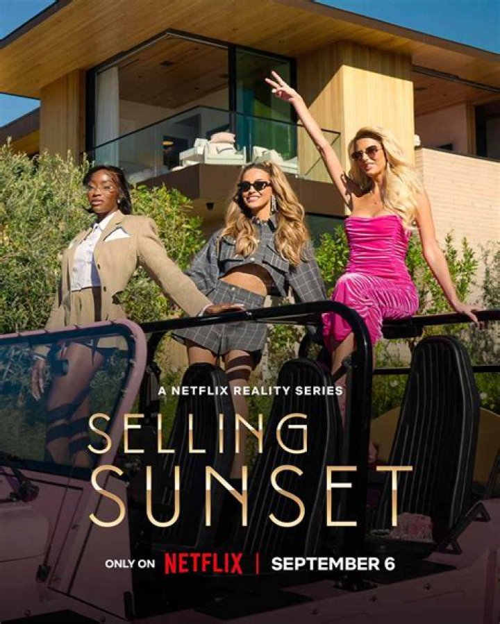 Selling Sunset Chelsea Lazkani Wiki, Age, Net Worth, Husband, Kids & Height