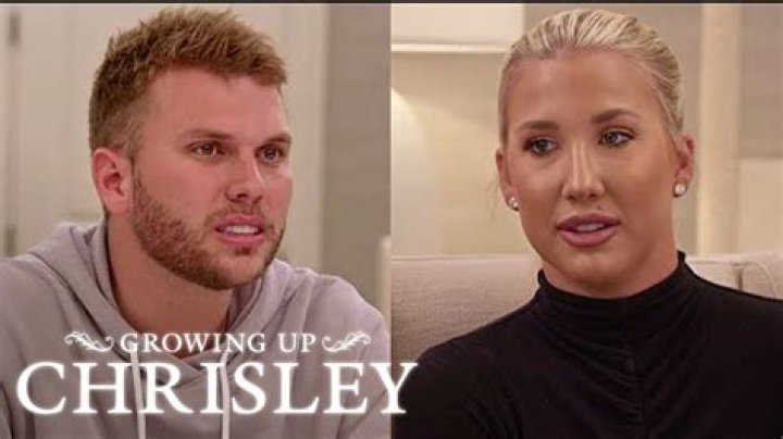 The Growing Up Chrisley narrator knows Twitter doesn't like her voiceover