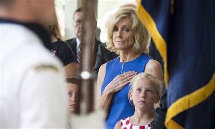 Who is Carol Held Knight – Neil Armstrong’s wife, where is she now?
